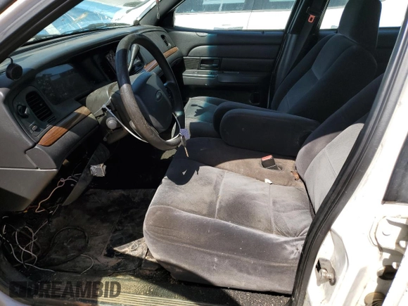 2006 Ford Crown Victoria z VIN 2FAFP73V76X148099, wystawiony jako Copart lot #49996435 z przebiegiem Nie podano mil oraz Szkoda całkowita • Salvage title. Historia ofert i sprzedaży dostępna na DreamBid. Obrazek 7.