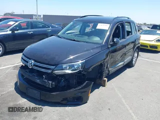 2015 Volkswagen Tiguan SE with VIN WVGAV7AX8FW542393, listed as a IAAI auction lot 42631986 with 132,168 mi miles and . Bid and sale history available at DreamBid. Image 18.