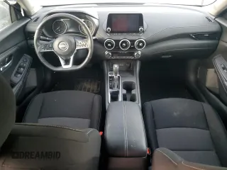 2024 Nissan Sentra SV z VIN 3N1AB8CV4RY391292, wystawiony jako Copart lot #43039145 z przebiegiem Nie podano mil oraz Nie do naprawy • Non repairable. Historia ofert i sprzedaży dostępna na DreamBid. Obrazek 8.