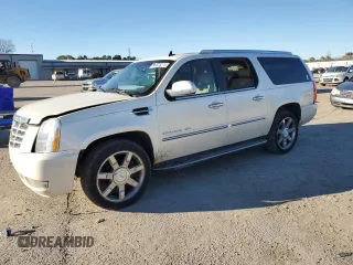 2010 Cadillac Escalade z VIN 1GYUCHEF3AR169697, wystawiony jako Copart lot #84625274 z przebiegiem 204 650 mil mil oraz Szkoda całkowita • Salvage title. Historia ofert i sprzedaży dostępna na DreamBid. Obrazek 1.