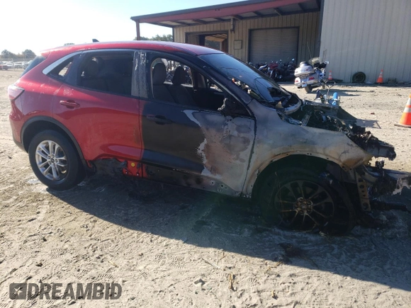 2020 Ford Escape SE with VIN 1FMCU9G64LUA95347, listed as a Copart auction lot 76178464 with 0 mi miles and Non Repairable. Bid and sale history available at carsss.com. Image 4.