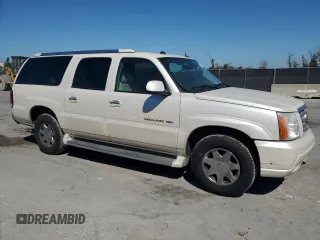 2005 Cadillac Escalade ESV z VIN 3GYFK66N15G159830, wystawiony jako Copart lot #48376245 z przebiegiem 231 914 mil mil oraz Szkody całkowita. Historia ofert i sprzedaży dostępna na DreamBid. Obrazek 4.