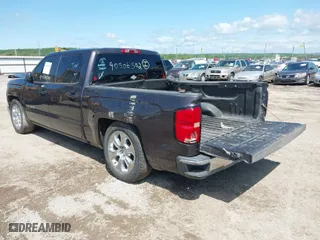 2014 Chevrolet Silverado 1500 LT with VIN 3GCPCREC1EG536925, listed as a IAAI auction lot 40506502 with 204,994 mi miles. Bid and sale history available at carsss.com. Image 3.