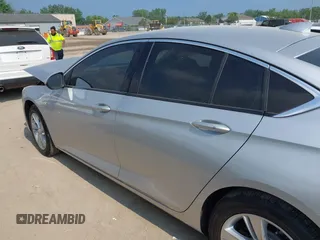 2018 Buick Regal Preferred with VIN W04GL6SX5J1068898, listed as a IAAI auction lot 42704665 with 90,571 mi miles and . Bid and sale history available at DreamBid. Image 14.