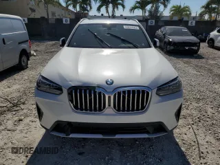 2024 BMW X3 sDrive30i with VIN WBX47DP00RN315605, listed as a Copart auction lot 42827025 with 1,792 mi miles and Salvage Title. Bid and sale history available at DreamBid. Image 5.
