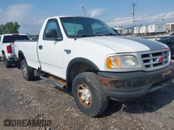 1999 Ford F-250 z VIN 1FTPF28W2XNB25385, wystawiony jako IAAI lot #42768047 z przebiegiem Nie podano mil oraz . Historia ofert i sprzedaży dostępna na DreamBid. Obrazek 1.