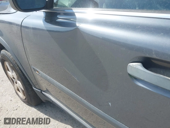 2006 Volvo XC90 2.5L Turbo with VIN YV4CZ592961295135, listed as a IAAI auction lot 42086689 with 163,041 mi miles. Bid and sale history available at carsss.com. Image 6.
