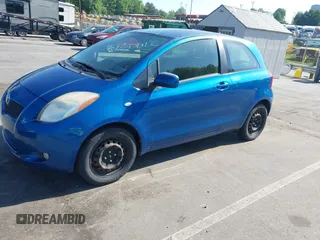 2008 Toyota Yaris with VIN JTDJT923285177722, listed as a IAAI auction lot 42178601 with 183,828 mi miles. Bid and sale history available at carsss.com. Image 2.