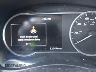 2020 Nissan Kicks SV z VIN 3N1CP5CV6LL573962, wystawiony jako IAAI lot #41783534 z przebiegiem 32 247 mil mil oraz . Historia ofert i sprzedaży dostępna na DreamBid. Obrazek 7.