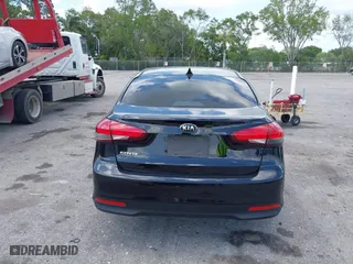 2018 Kia Forte LX with VIN 3KPFK4A78JE227114, listed as a IAAI auction lot 41977992 with 63,327 mi miles. Bid and sale history available at carsss.com. Image 16.