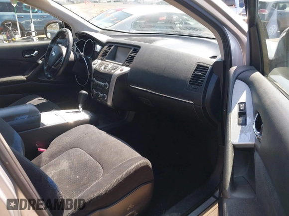 2009 Nissan Murano SL with VIN JN8AZ18U19W023082, listed as a IAAI auction lot 41847562 with 147,780 mi miles and . Bid and sale history available at DreamBid. Image 5.