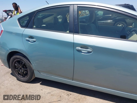 2012 Toyota Prius One z VIN JTDKN3DU8C1571310, wystawiony jako IAAI lot #42367665 z przebiegiem 152 920 mil mil oraz . Historia ofert i sprzedaży dostępna na DreamBid. Obrazek 6.