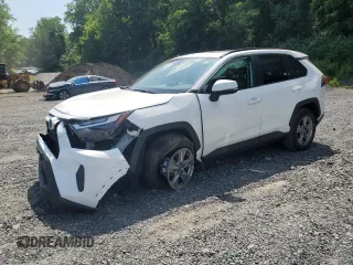 2024 Toyota RAV4 XLE with VIN 2T3P1RFV7RC481281, listed as a Copart auction lot 62061925 with 3,850 mi miles and Salvage title. Bid and sale history available at DreamBid. Image 1.