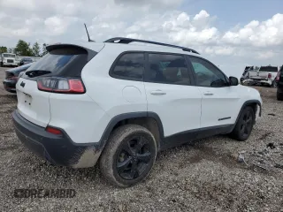 2020 Jeep Cherokee Latitude Plus with VIN 1C4PJLLBXLD561068, listed as a Copart auction lot 53815785 with 179,449 mi miles and Salvage title. Bid and sale history available at DreamBid. Image 3.