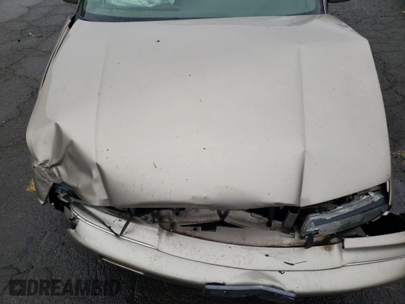 1996 Buick Regal Custom with VIN 2G4WB52K7T1426501, listed as a Copart auction lot 84858184 with 89,553 mi miles and Salvage title. Bid and sale history available at DreamBid. Image 11.