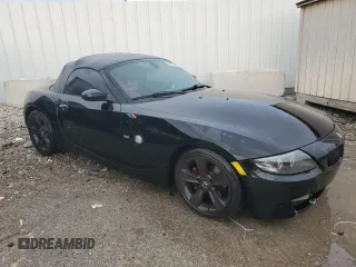 2006 BMW Z4 3.0i with VIN 4USBU33546LW66947, listed as a Copart auction lot 45736875 with 112,996 mi miles and Non Repairable. Bid and sale history available at carsss.com. Image 4.