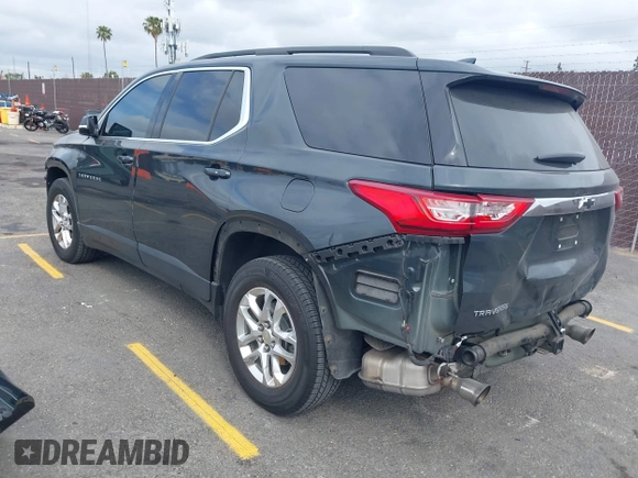 2020 Chevrolet Traverse LT Cloth z VIN 1GNERGKWXLJ119704, wystawiony jako IAAI lot #42195167 z przebiegiem 128 263 mil mil oraz . Historia ofert i sprzedaży dostępna na DreamBid. Obrazek 3.
