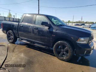 2018 Ram 1500 Night z VIN 1C6RR7MT0JS153033, wystawiony jako Copart lot #49237855 z przebiegiem 105 338 mil mil oraz Szkoda całkowita • Salvage title. Historia ofert i sprzedaży dostępna na DreamBid. Obrazek 4.