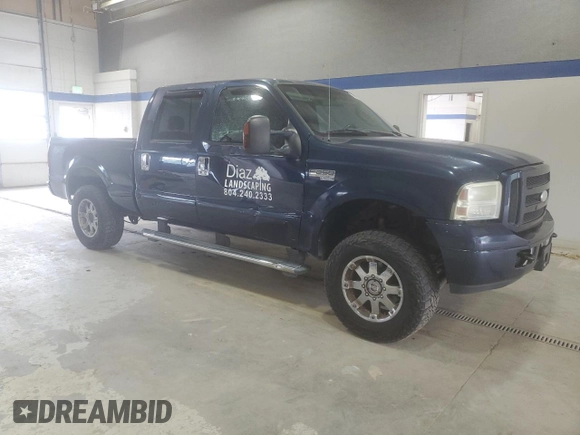 2005 Ford F-250 XL with VIN 1FTSW21545EC81128, listed as a Copart auction lot 56882565 with 271,960 mi miles and Salvage title. Bid and sale history available at DreamBid. Image 4.