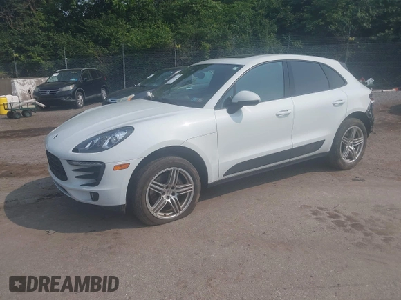 2018 Porsche Macan with VIN WP1AA2A58JLB19260, listed as a IAAI auction lot 42378053 with 111,521 mi miles and . Bid and sale history available at DreamBid. Image 2.