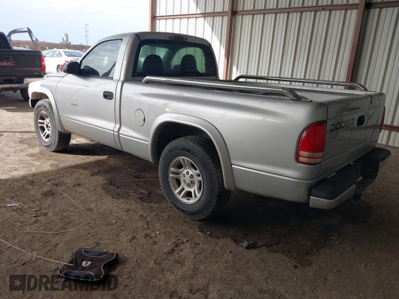 2002 Dodge Dakota z VIN 1B7FL36X42S532446, wystawiony jako IAAI lot #41683398 z przebiegiem 245 626 mil mil oraz . Historia ofert i sprzedaży dostępna na DreamBid. Obrazek 3.