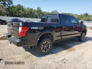 2018 Nissan Titan XD SV with VIN 1N6BA1F45JN528365, listed as a Copart auction lot 67958794 with 113,658 mi miles and Salvage Title. Bid and sale history available at carsss.com. Image 3.