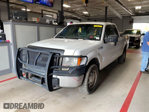 2014 Ford F-150 XL with VIN 1FTFX1EF5EFB70688, listed as a IAAI auction lot 42244439 with 182,779 mi miles and . Bid and sale history available at carsss.com. Image 15.