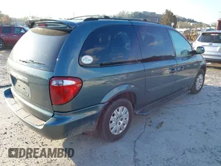 2007 Chrysler Town & Country LWB LX with VIN 2A4GP44R77R285395, listed as a IAAI auction lot 41977829 with 135,620 mi miles. Bid and sale history available at carsss.com. Image 4.