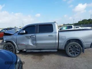 2019 Ram 1500 Big Horn z VIN 1C6RREFT0KN785936, wystawiony jako IAAI lot #41724260 z przebiegiem 71 247 mil mil oraz . Historia ofert i sprzedaży dostępna na DreamBid. Obrazek 13.