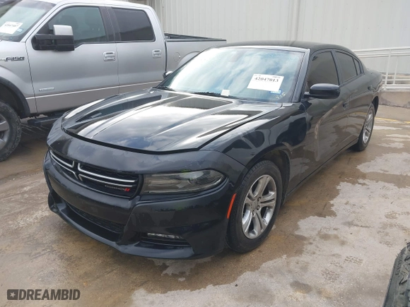 2017 Dodge Charger SE with VIN 2C3CDXBG1HH546208, listed as a IAAI auction lot 42047013 with 221,716 mi miles. Bid and sale history available at carsss.com. Image 17.