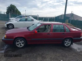 1997 Volvo 850 GT с VIN YV1LS5553V1400395, выставлен на аукционе IAAI как лот 41887637 с пробегом 88 192 миль миль и . История ставок и продаж доступна на DreamBid. Изображение 14.