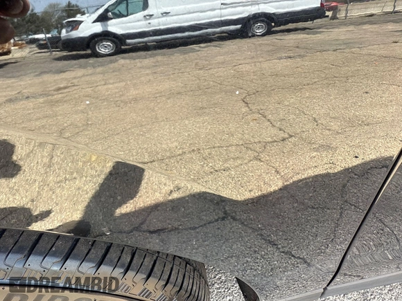 2021 Chevrolet Equinox LT with VIN 2GNAXTEV6M6106236, listed as a IAAI auction lot 42235829 with 33,663 mi miles and . Bid and sale history available at DreamBid. Image 1.
