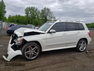 2010 Mercedes-Benz GLK 350 z VIN WDCGG8HB6AF481153, wystawiony jako Copart lot #56990725 z przebiegiem 137 231 mil mil oraz Szkoda całkowita • Salvage title. Historia ofert i sprzedaży dostępna na DreamBid. Obrazek 1.