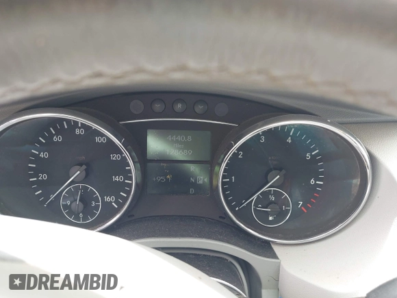 2008 Mercedes-Benz R 3.5L with VIN 4JGCB65E88A073455, listed as a IAAI auction lot 42651064 with 128,689 mi miles and . Bid and sale history available at DreamBid. Image 7.