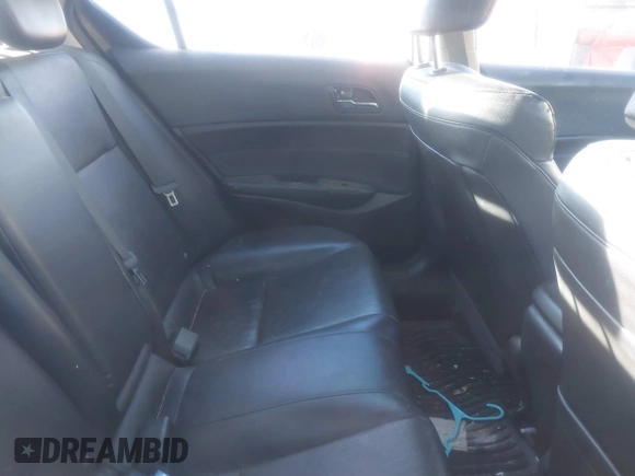 2013 Acura ILX Tech Pkg with VIN 19VDE1F79DE018421, listed as a IAAI auction lot 41115067 with 245,151 mi miles. Bid and sale history available at carsss.com. Image 8.