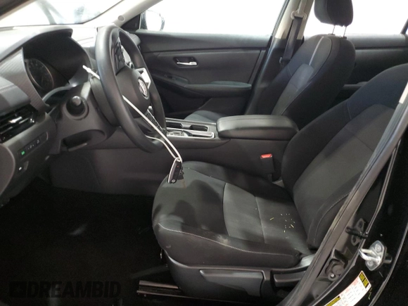 2024 Nissan Sentra SV with VIN 3N1AB8CV4RY251873, listed as a Copart auction lot 61502575 with 24,031 mi miles and Clean title. Bid and sale history available at DreamBid. Image 7.