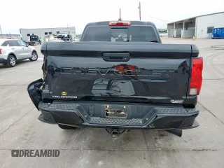 2024 Chevrolet Colorado 4WD Trail Boss z VIN 1GCPTEEK7R1246063, wystawiony jako Copart lot #59042055 z przebiegiem 11 400 mil mil oraz Szkoda całkowita • Salvage title. Historia ofert i sprzedaży dostępna na DreamBid. Obrazek 6.