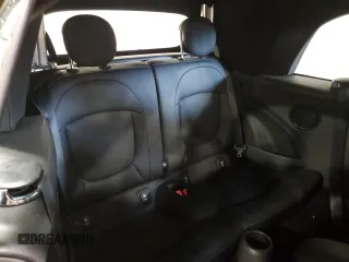 2020 MINI Convertible Cooper с VIN WMWWJ3C07L3L15723, выставлен на аукционе Copart как лот 56502735 с пробегом 45 157 миль миль и Списание • Salvage title. История ставок и продаж доступна на DreamBid. Изображение 10.