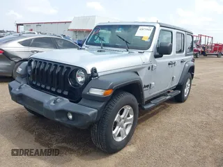 2022 Jeep Wrangler Unlimited Willys Sport with VIN 1C4HJXDM4NW175782, listed as a IAAI auction lot 42073544 with 129,299 mi miles and . Bid and sale history available at DreamBid. Image 2.