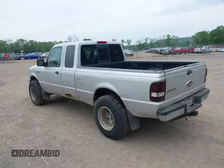 2011 Ford Ranger XLT z VIN 1FTLR4FE1BPA54575, wystawiony jako IAAI lot #42319882 z przebiegiem 239 863 mil mil oraz . Historia ofert i sprzedaży dostępna na DreamBid. Obrazek 3.