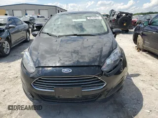 2018 Ford Fiesta SE z VIN 3FADP4BJ9JM123715, wystawiony jako Copart lot #58164015 z przebiegiem 83 768 mil mil oraz Szkoda całkowita • Salvage title. Historia ofert i sprzedaży dostępna na DreamBid. Obrazek 5.