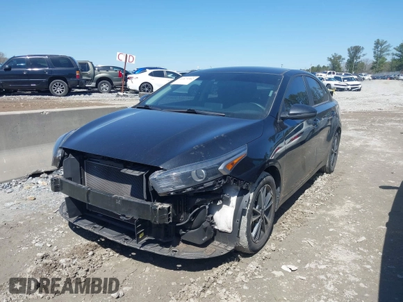 2022 Kia Forte LXS z VIN 3KPF24AD9NE437331, wystawiony jako IAAI lot #41875582 z przebiegiem 41 171 mil mil oraz . Historia ofert i sprzedaży dostępna na DreamBid. Obrazek 17.