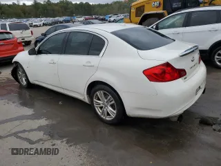 2015 Infiniti Q40 with VIN JN1CV6AR1FM521697, listed as a Copart auction lot 72340214 with 204,744 mi miles and Salvage Title. Bid and sale history available at carsss.com. Image 2.