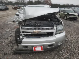 2010 Chevrolet Suburban LTZ with VIN 1GNUKKE31AR152299, listed as a Copart auction lot 83791914 with 209,102 mi miles and Clean Title. Bid and sale history available at carsss.com. Image 5.