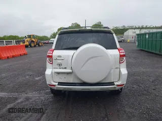 2010 Toyota RAV4 Limited with VIN JTMDK4DV0A5086150, listed as a IAAI auction lot 42009174 with 281,959 mi miles and . Bid and sale history available at DreamBid. Image 16.