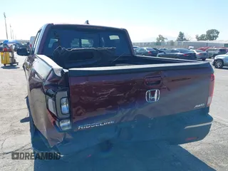2020 Honda Ridgeline RTL-E with VIN 5FPYK3F7XLB014875, listed as a IAAI auction lot 42620537 with 41,919 mi miles and . Bid and sale history available at DreamBid. Image 17.