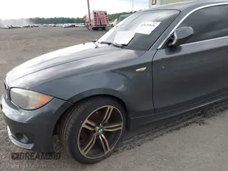 2013 BMW 1 Series 128i с VIN WBAUP9C56DVS95751, выставлен на аукционе IAAI как лот 42429526 с пробегом Не указан миль и . История ставок и продаж доступна на DreamBid. Изображение 6.