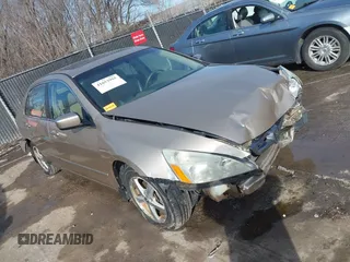 2005 Honda Accord EX-L z VIN 1HGCM56845A011131, wystawiony jako IAAI lot #41652955 z przebiegiem 283 176 mil mil oraz . Historia ofert i sprzedaży dostępna na DreamBid. Obrazek 1.