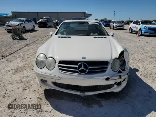 2004 Mercedes-Benz SL 500 z VIN WDBSK75F94F086404, wystawiony jako Copart lot #48960275 z przebiegiem 98 019 mil mil oraz Szkoda całkowita • Salvage title. Historia ofert i sprzedaży dostępna na DreamBid. Obrazek 5.