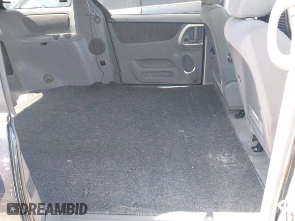 2005 Toyota Sienna CE with VIN 5TDZA23CX5S335924, listed as a IAAI auction lot 42057444 with 184,342 mi miles. Bid and sale history available at carsss.com. Image 8.